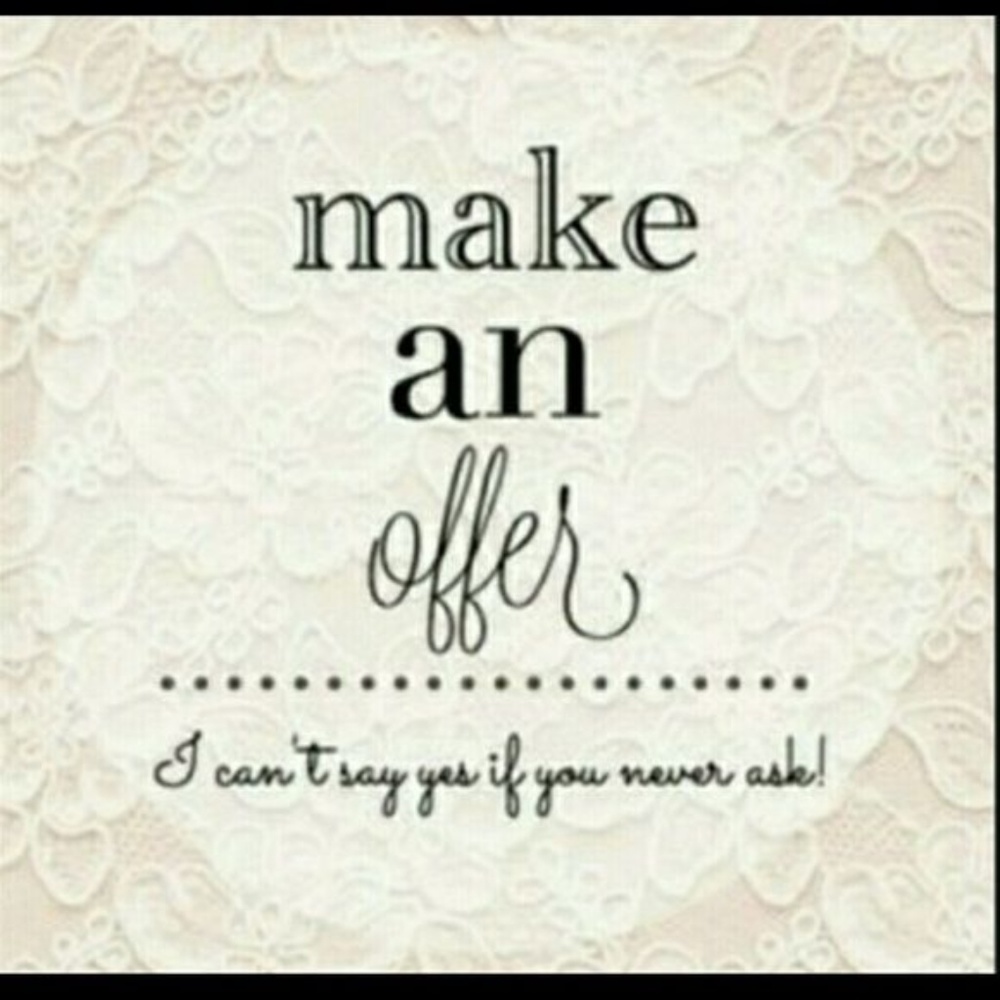 Have An Awesome Posh Day!!   *Make An Offer*
